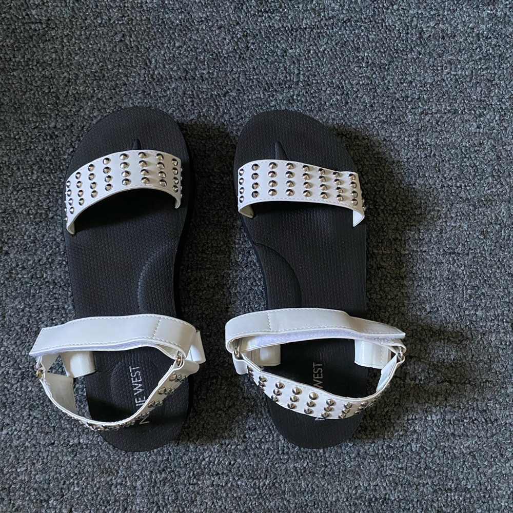 Nine West leather sandals; white; black sole